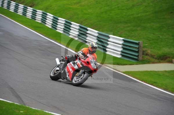 Motorcycle action photographs;cadwell;cadwell park photographs;event digital images;eventdigitalimages;motor racing louth lincolnshire;no limits trackday;peter wileman photography;trackday;trackday digital images;trackday photos