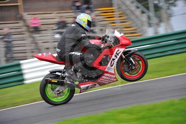 Motorcycle action photographs;cadwell;cadwell park photographs;event digital images;eventdigitalimages;motor racing louth lincolnshire;no limits trackday;peter wileman photography;trackday;trackday digital images;trackday photos