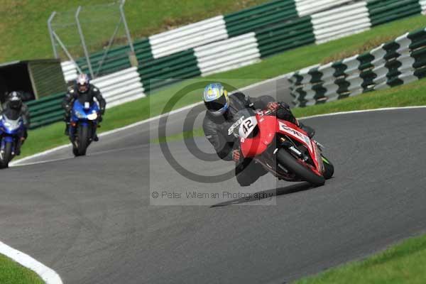 Motorcycle action photographs;cadwell;cadwell park photographs;event digital images;eventdigitalimages;motor racing louth lincolnshire;no limits trackday;peter wileman photography;trackday;trackday digital images;trackday photos