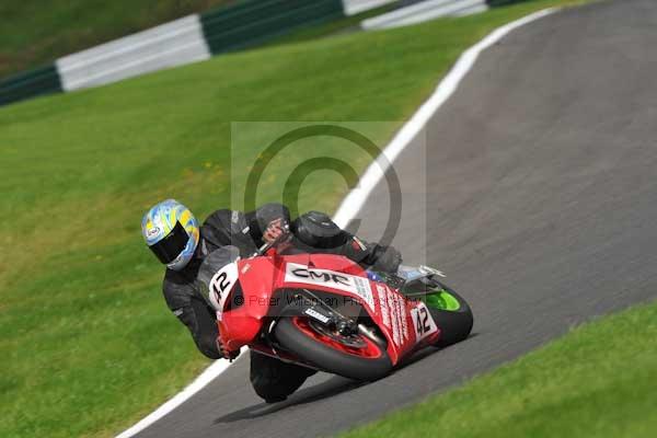 Motorcycle action photographs;cadwell;cadwell park photographs;event digital images;eventdigitalimages;motor racing louth lincolnshire;no limits trackday;peter wileman photography;trackday;trackday digital images;trackday photos