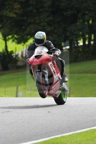 Motorcycle action photographs;cadwell;cadwell park photographs;event digital images;eventdigitalimages;motor racing louth lincolnshire;no limits trackday;peter wileman photography;trackday;trackday digital images;trackday photos