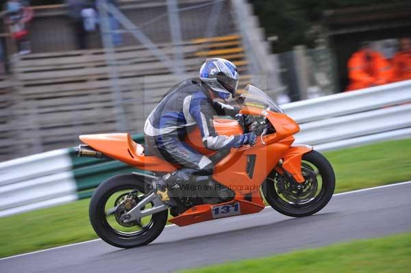 Motorcycle action photographs;cadwell;cadwell park photographs;event digital images;eventdigitalimages;motor racing louth lincolnshire;no limits trackday;peter wileman photography;trackday;trackday digital images;trackday photos