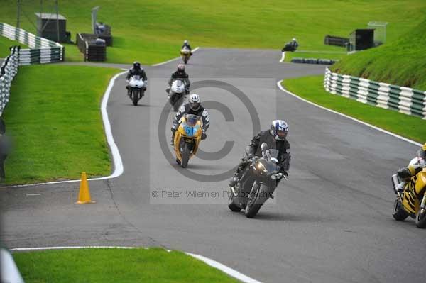 Motorcycle action photographs;cadwell;cadwell park photographs;event digital images;eventdigitalimages;motor racing louth lincolnshire;no limits trackday;peter wileman photography;trackday;trackday digital images;trackday photos