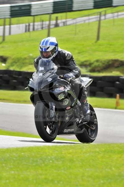 Motorcycle action photographs;cadwell;cadwell park photographs;event digital images;eventdigitalimages;motor racing louth lincolnshire;no limits trackday;peter wileman photography;trackday;trackday digital images;trackday photos