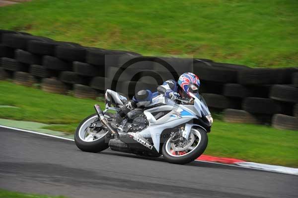 Motorcycle action photographs;cadwell;cadwell park photographs;event digital images;eventdigitalimages;motor racing louth lincolnshire;no limits trackday;peter wileman photography;trackday;trackday digital images;trackday photos