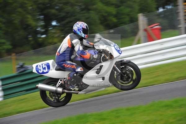 Motorcycle action photographs;cadwell;cadwell park photographs;event digital images;eventdigitalimages;motor racing louth lincolnshire;no limits trackday;peter wileman photography;trackday;trackday digital images;trackday photos