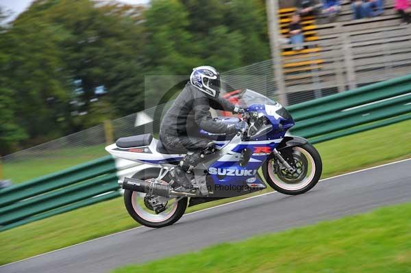 Motorcycle action photographs;cadwell;cadwell park photographs;event digital images;eventdigitalimages;motor racing louth lincolnshire;no limits trackday;peter wileman photography;trackday;trackday digital images;trackday photos