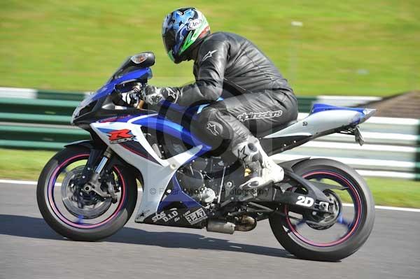 Motorcycle action photographs;cadwell;cadwell park photographs;event digital images;eventdigitalimages;motor racing louth lincolnshire;no limits trackday;peter wileman photography;trackday;trackday digital images;trackday photos
