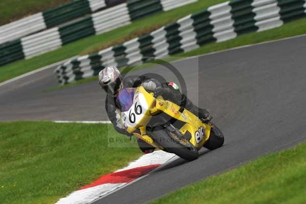 Motorcycle action photographs;cadwell;cadwell park photographs;event digital images;eventdigitalimages;motor racing louth lincolnshire;no limits trackday;peter wileman photography;trackday;trackday digital images;trackday photos