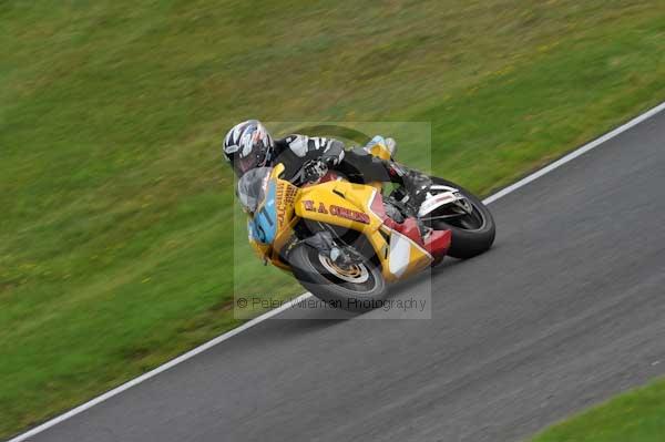 Motorcycle action photographs;cadwell;cadwell park photographs;event digital images;eventdigitalimages;motor racing louth lincolnshire;no limits trackday;peter wileman photography;trackday;trackday digital images;trackday photos