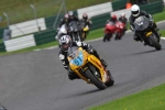 Motorcycle-action-photographs;cadwell;cadwell-park-photographs;event-digital-images;eventdigitalimages;motor-racing-louth-lincolnshire;no-limits-trackday;peter-wileman-photography;trackday;trackday-digital-images;trackday-photos