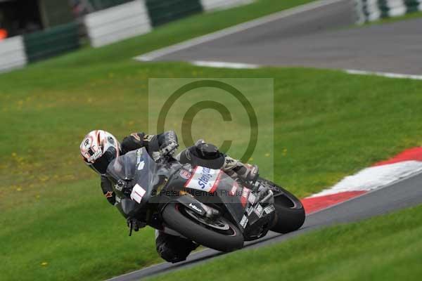 Motorcycle action photographs;cadwell;cadwell park photographs;event digital images;eventdigitalimages;motor racing louth lincolnshire;no limits trackday;peter wileman photography;trackday;trackday digital images;trackday photos