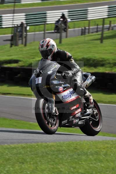 Motorcycle action photographs;cadwell;cadwell park photographs;event digital images;eventdigitalimages;motor racing louth lincolnshire;no limits trackday;peter wileman photography;trackday;trackday digital images;trackday photos