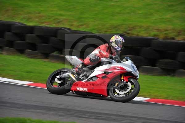 Motorcycle action photographs;cadwell;cadwell park photographs;event digital images;eventdigitalimages;motor racing louth lincolnshire;no limits trackday;peter wileman photography;trackday;trackday digital images;trackday photos