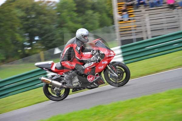 Motorcycle action photographs;cadwell;cadwell park photographs;event digital images;eventdigitalimages;motor racing louth lincolnshire;no limits trackday;peter wileman photography;trackday;trackday digital images;trackday photos