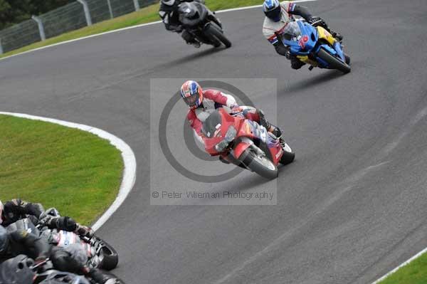 Motorcycle action photographs;cadwell;cadwell park photographs;event digital images;eventdigitalimages;motor racing louth lincolnshire;no limits trackday;peter wileman photography;trackday;trackday digital images;trackday photos