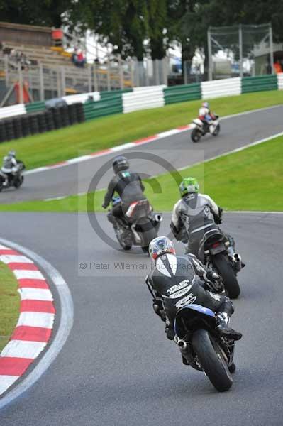 Motorcycle action photographs;cadwell;cadwell park photographs;event digital images;eventdigitalimages;motor racing louth lincolnshire;no limits trackday;peter wileman photography;trackday;trackday digital images;trackday photos