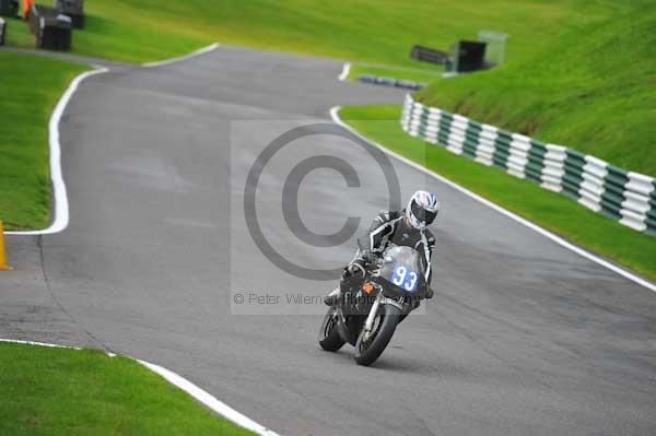 Motorcycle action photographs;cadwell;cadwell park photographs;event digital images;eventdigitalimages;motor racing louth lincolnshire;no limits trackday;peter wileman photography;trackday;trackday digital images;trackday photos