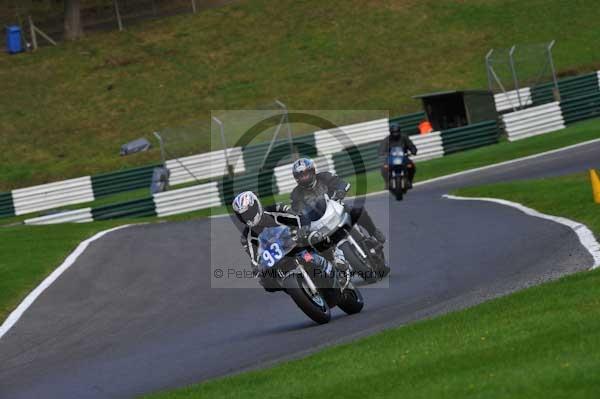 Motorcycle action photographs;cadwell;cadwell park photographs;event digital images;eventdigitalimages;motor racing louth lincolnshire;no limits trackday;peter wileman photography;trackday;trackday digital images;trackday photos