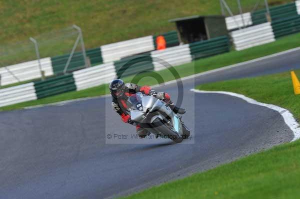 Motorcycle action photographs;cadwell;cadwell park photographs;event digital images;eventdigitalimages;motor racing louth lincolnshire;no limits trackday;peter wileman photography;trackday;trackday digital images;trackday photos
