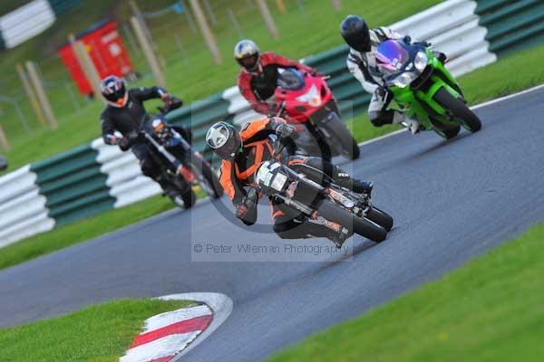 Motorcycle action photographs;cadwell;cadwell park photographs;event digital images;eventdigitalimages;motor racing louth lincolnshire;no limits trackday;peter wileman photography;trackday;trackday digital images;trackday photos