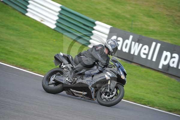 Motorcycle action photographs;cadwell;cadwell park photographs;event digital images;eventdigitalimages;motor racing louth lincolnshire;no limits trackday;peter wileman photography;trackday;trackday digital images;trackday photos