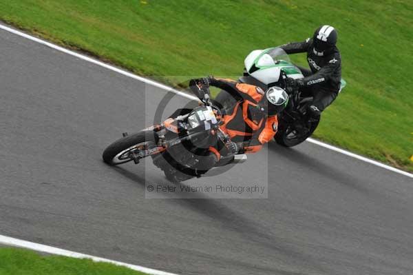 Motorcycle action photographs;cadwell;cadwell park photographs;event digital images;eventdigitalimages;motor racing louth lincolnshire;no limits trackday;peter wileman photography;trackday;trackday digital images;trackday photos