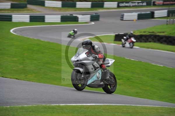 Motorcycle action photographs;cadwell;cadwell park photographs;event digital images;eventdigitalimages;motor racing louth lincolnshire;no limits trackday;peter wileman photography;trackday;trackday digital images;trackday photos