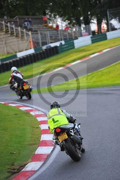 Motorcycle action photographs;cadwell;cadwell park photographs;event digital images;eventdigitalimages;motor racing louth lincolnshire;no limits trackday;peter wileman photography;trackday;trackday digital images;trackday photos