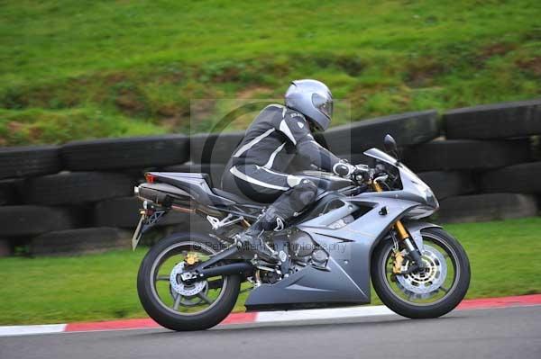 Motorcycle action photographs;cadwell;cadwell park photographs;event digital images;eventdigitalimages;motor racing louth lincolnshire;no limits trackday;peter wileman photography;trackday;trackday digital images;trackday photos