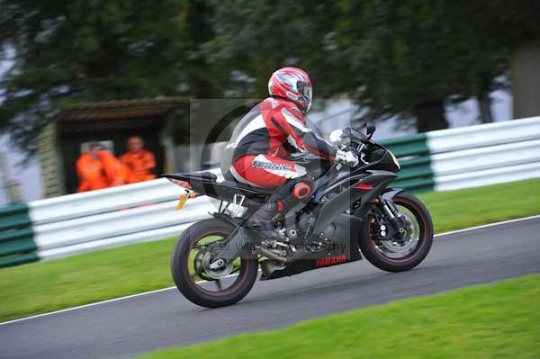 Motorcycle action photographs;cadwell;cadwell park photographs;event digital images;eventdigitalimages;motor racing louth lincolnshire;no limits trackday;peter wileman photography;trackday;trackday digital images;trackday photos
