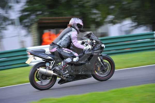 Motorcycle action photographs;cadwell;cadwell park photographs;event digital images;eventdigitalimages;motor racing louth lincolnshire;no limits trackday;peter wileman photography;trackday;trackday digital images;trackday photos