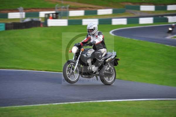 Motorcycle action photographs;cadwell;cadwell park photographs;event digital images;eventdigitalimages;motor racing louth lincolnshire;no limits trackday;peter wileman photography;trackday;trackday digital images;trackday photos