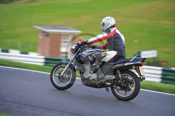 Motorcycle action photographs;cadwell;cadwell park photographs;event digital images;eventdigitalimages;motor racing louth lincolnshire;no limits trackday;peter wileman photography;trackday;trackday digital images;trackday photos