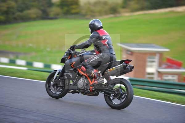 Motorcycle action photographs;cadwell;cadwell park photographs;event digital images;eventdigitalimages;motor racing louth lincolnshire;no limits trackday;peter wileman photography;trackday;trackday digital images;trackday photos