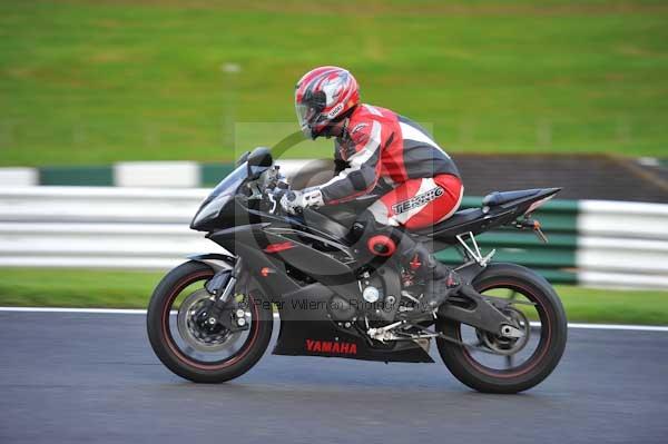 Motorcycle action photographs;cadwell;cadwell park photographs;event digital images;eventdigitalimages;motor racing louth lincolnshire;no limits trackday;peter wileman photography;trackday;trackday digital images;trackday photos