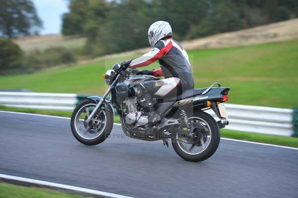 Motorcycle action photographs;cadwell;cadwell park photographs;event digital images;eventdigitalimages;motor racing louth lincolnshire;no limits trackday;peter wileman photography;trackday;trackday digital images;trackday photos