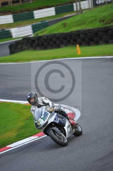 Motorcycle action photographs;cadwell;cadwell park photographs;event digital images;eventdigitalimages;motor racing louth lincolnshire;no limits trackday;peter wileman photography;trackday;trackday digital images;trackday photos