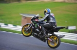 Motorcycle-action-photographs;cadwell;cadwell-park-photographs;event-digital-images;eventdigitalimages;motor-racing-louth-lincolnshire;no-limits-trackday;peter-wileman-photography;trackday;trackday-digital-images;trackday-photos