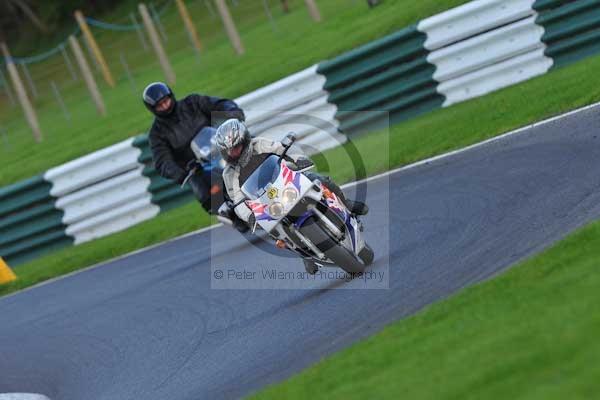 Motorcycle action photographs;cadwell;cadwell park photographs;event digital images;eventdigitalimages;motor racing louth lincolnshire;no limits trackday;peter wileman photography;trackday;trackday digital images;trackday photos