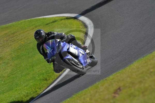 Motorcycle action photographs;cadwell;cadwell park photographs;event digital images;eventdigitalimages;motor racing louth lincolnshire;no limits trackday;peter wileman photography;trackday;trackday digital images;trackday photos