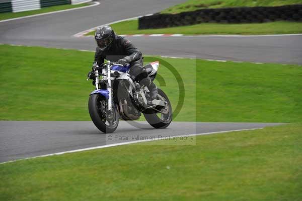 Motorcycle action photographs;cadwell;cadwell park photographs;event digital images;eventdigitalimages;motor racing louth lincolnshire;no limits trackday;peter wileman photography;trackday;trackday digital images;trackday photos