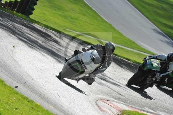 Motorcycle action photographs;cadwell;cadwell park photographs;event digital images;eventdigitalimages;motor racing louth lincolnshire;no limits trackday;peter wileman photography;trackday;trackday digital images;trackday photos