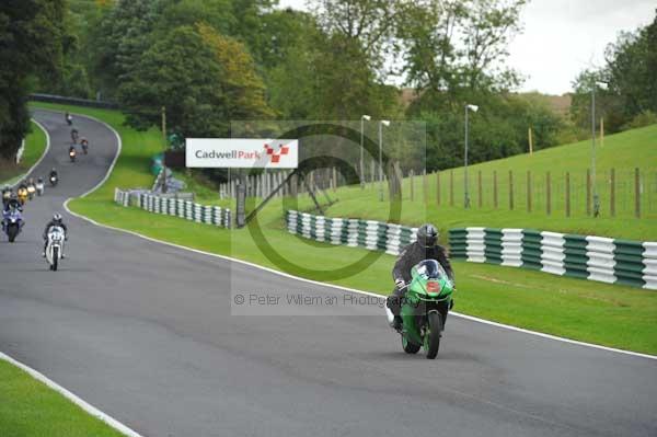 Motorcycle action photographs;cadwell;cadwell park photographs;event digital images;eventdigitalimages;motor racing louth lincolnshire;no limits trackday;peter wileman photography;trackday;trackday digital images;trackday photos