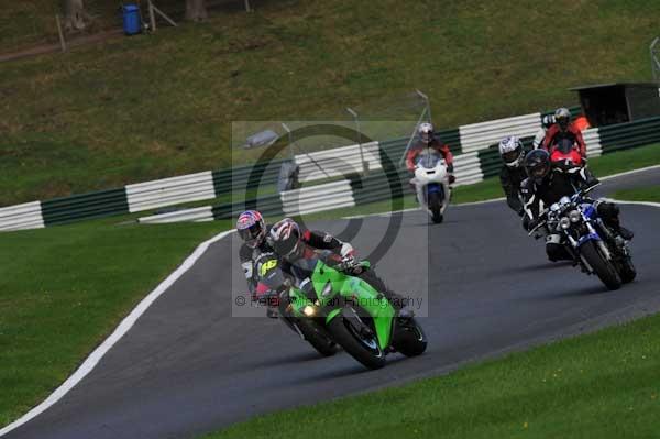 Motorcycle action photographs;cadwell;cadwell park photographs;event digital images;eventdigitalimages;motor racing louth lincolnshire;no limits trackday;peter wileman photography;trackday;trackday digital images;trackday photos