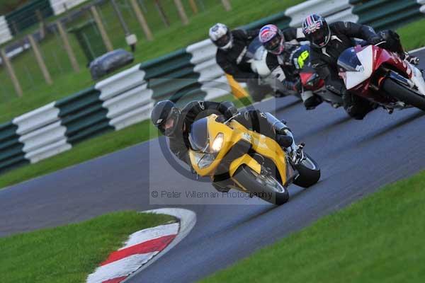 Motorcycle action photographs;cadwell;cadwell park photographs;event digital images;eventdigitalimages;motor racing louth lincolnshire;no limits trackday;peter wileman photography;trackday;trackday digital images;trackday photos