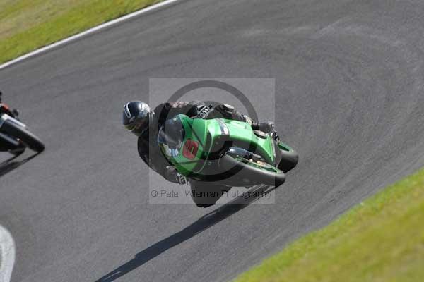 Motorcycle action photographs;cadwell;cadwell park photographs;event digital images;eventdigitalimages;motor racing louth lincolnshire;no limits trackday;peter wileman photography;trackday;trackday digital images;trackday photos
