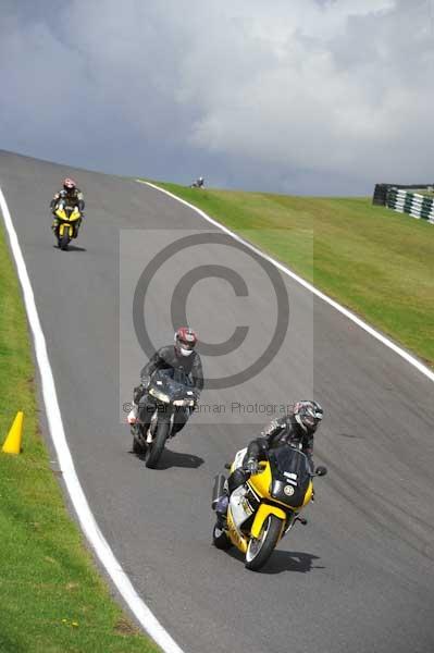 Motorcycle action photographs;cadwell;cadwell park photographs;event digital images;eventdigitalimages;motor racing louth lincolnshire;no limits trackday;peter wileman photography;trackday;trackday digital images;trackday photos