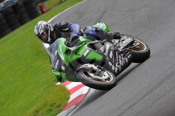 Motorcycle action photographs;cadwell;cadwell park photographs;event digital images;eventdigitalimages;motor racing louth lincolnshire;no limits trackday;peter wileman photography;trackday;trackday digital images;trackday photos