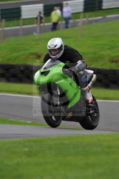 Motorcycle action photographs;cadwell;cadwell park photographs;event digital images;eventdigitalimages;motor racing louth lincolnshire;no limits trackday;peter wileman photography;trackday;trackday digital images;trackday photos